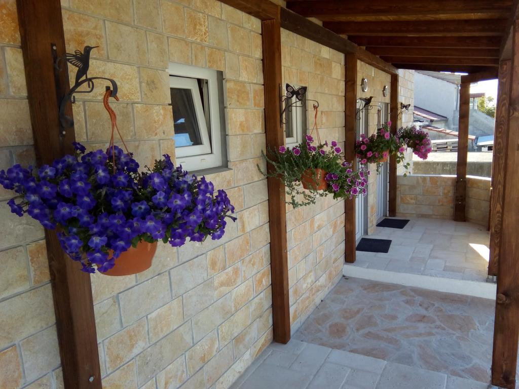 Benjak Apartments Hvar Town Exterior photo